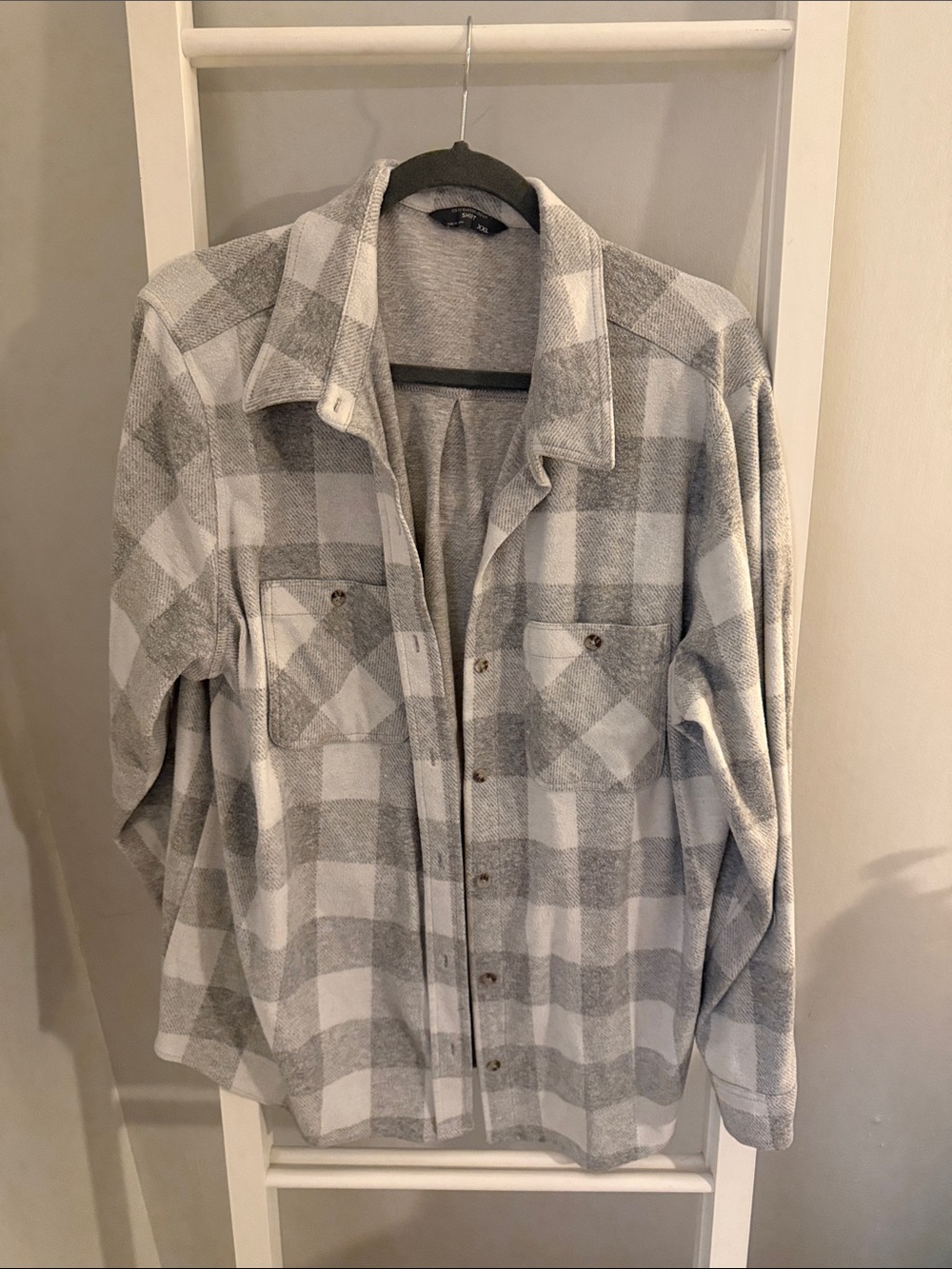 Women’s Gray Plaid Utility Shacket